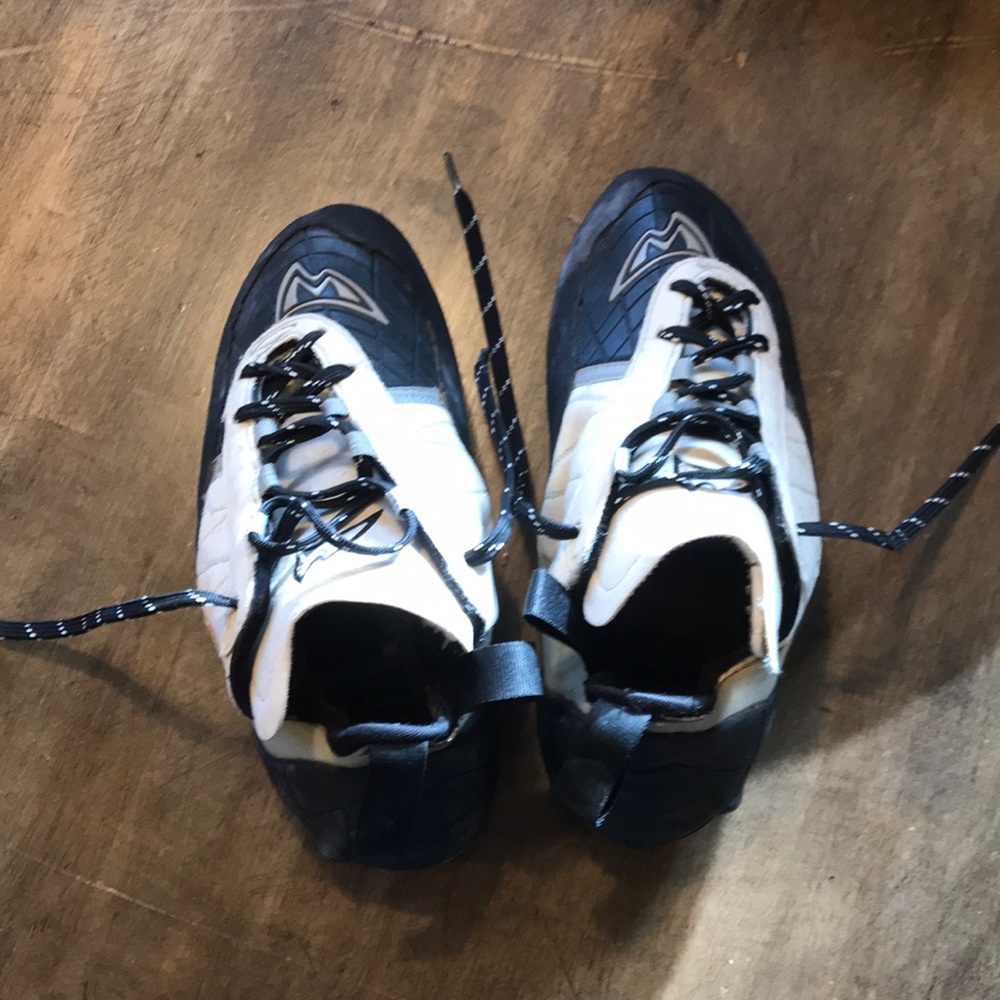 Women’s Mad Rock Climbing Shoes Size 7